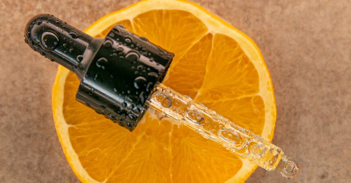 Vitamin C Serum vs. Vitamin C Face Mask: Which Brightens Your Skin Better?